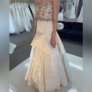 Beautiful Brand New Jovani Gown
